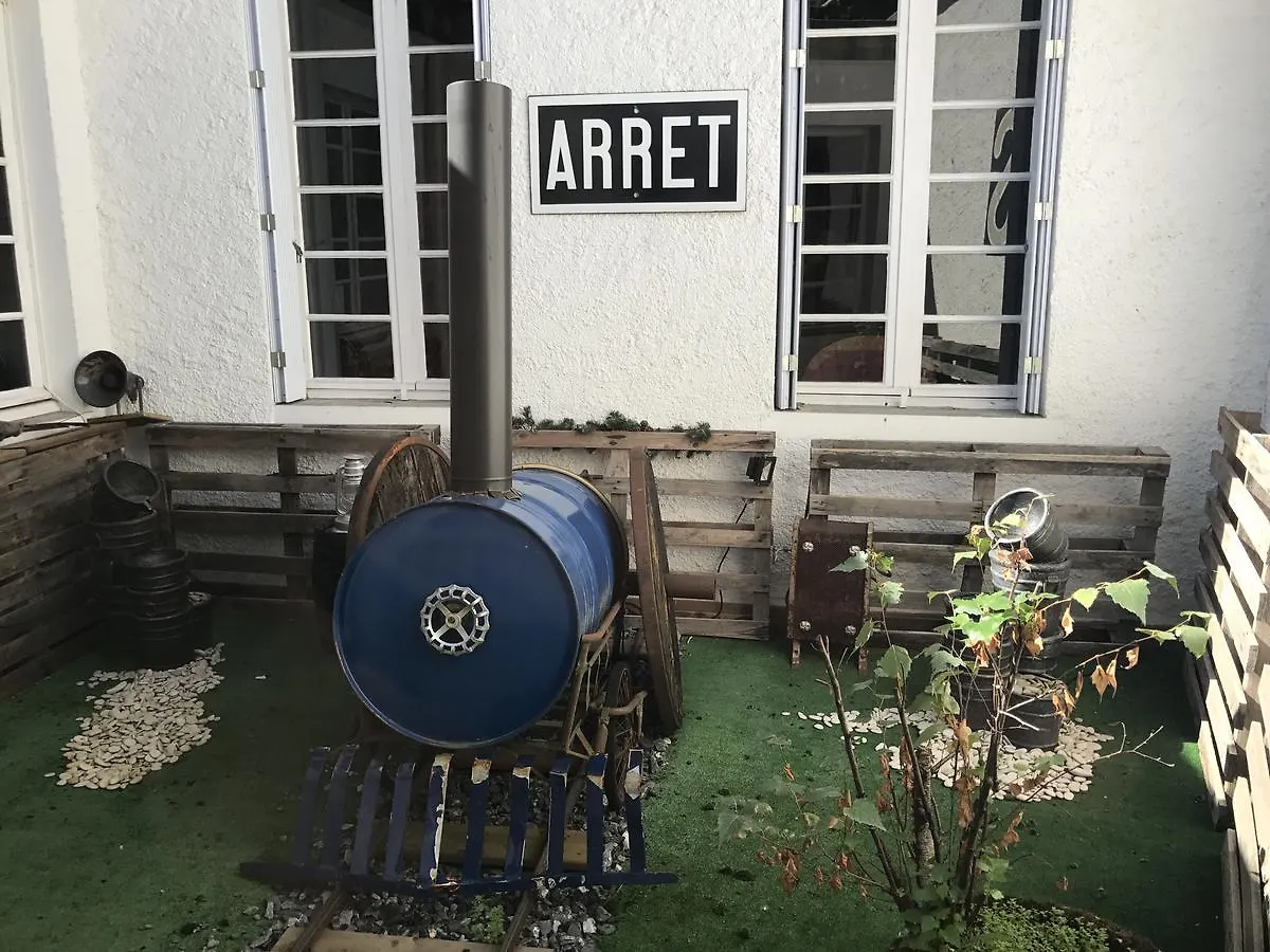 Aparthotel Le Petit Train Bagnères-de-Luchon Hotel
