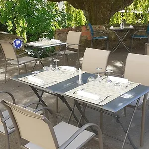 3* Hotel Logis La Vieille